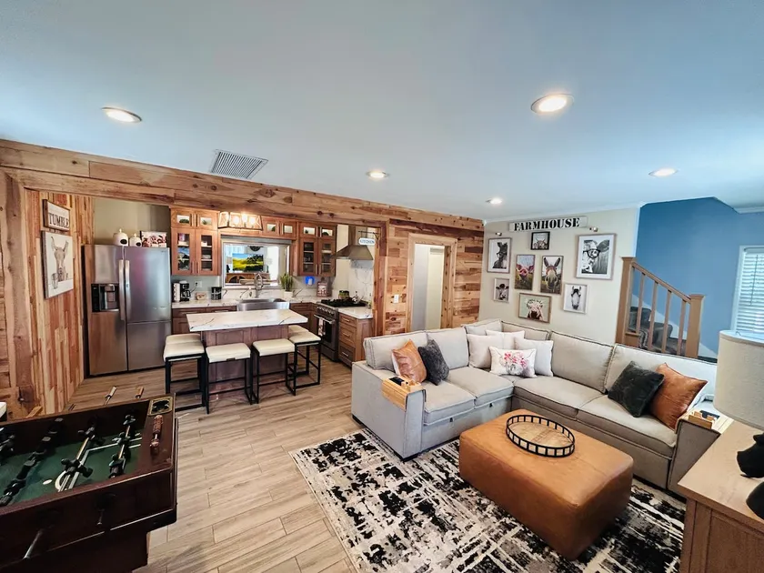 Stylish 3BR Front Guest House Retreat - Image 1