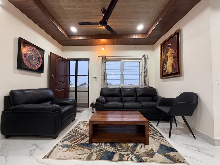 Casa Bianca Penthouse Retreat - Image 1