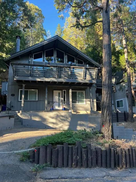 Mountain Lakehouse - Image 1