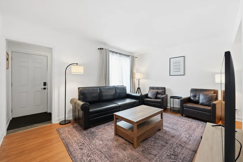 Renovated Character Home | Sleeps 12 | Near YWG - Image 1