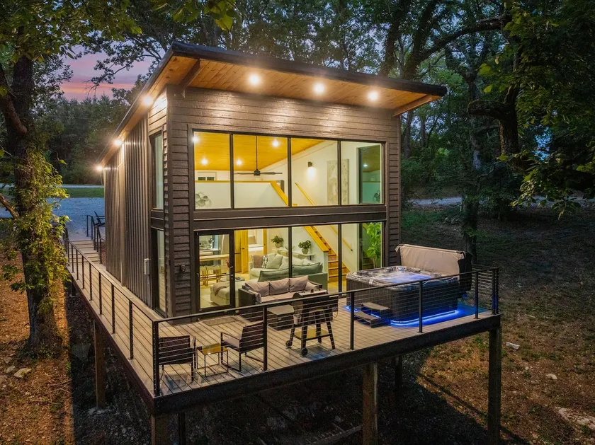 Modern Cabin Hot Tub 2 Miles To Buffalo River - Image 1