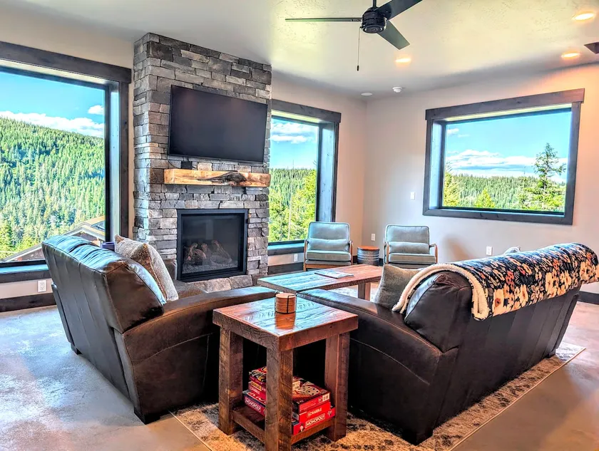 Paradise Condo 94, Hot Tub, Mtn Views, Lift 5 Mile - Image 1