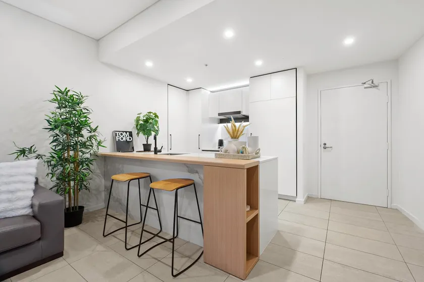 Luxury Apartment Living in the heart of Sydney - Image 1