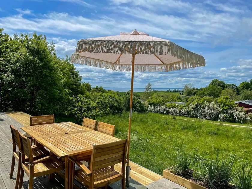 Cottage with panoramic views of Aarhus Bay - Image 1