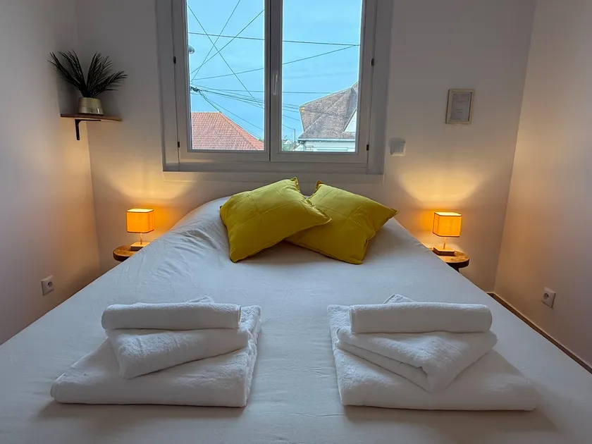 Beautiful 3-bedroom apartment near Paris & Disneyland - Image 1
