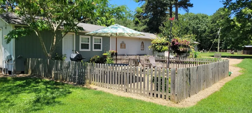 Cozy Cottage. 1 bed/Fire pit/Grill/Scenery! - Image 1
