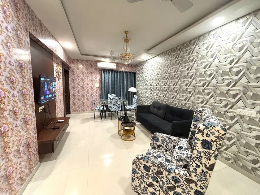 Prime 2BHK Stay | Jacuzzi • Comfort • Style - Image 1