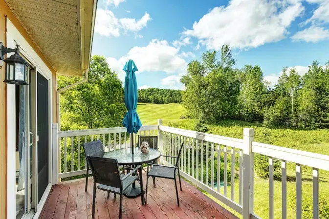 Golf, BBQ, Pool - 5 Min to Mont-Tremblant Magic! - Image 1