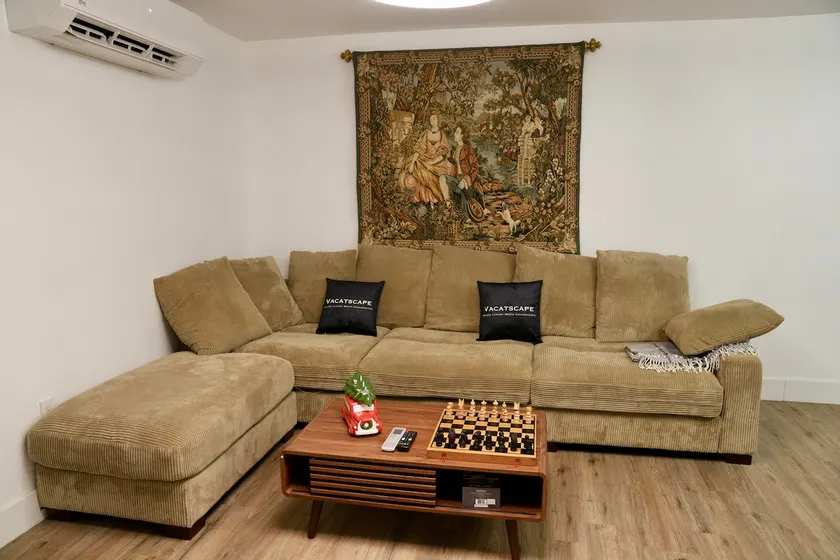 Cozy Apartment with Arcade & Games - Image 1
