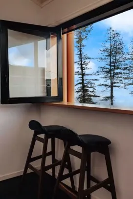 Peaceful & Spacious Sea View Loft Apartment - Image 1