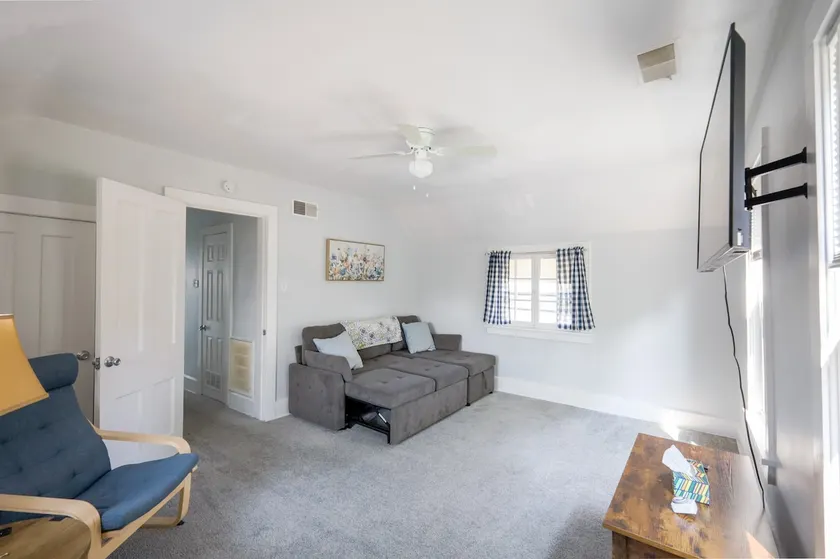 Modern 2BR • 1 Block from Downtown + RiverFront - Image 1