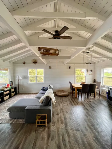 Belmont Beach House - Image 1
