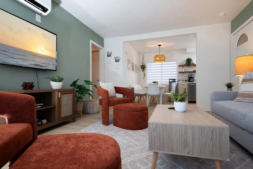 Sleeps 6 + Hot Tub | Fire Pit |LAX-SoFi-Beach - Image 1
