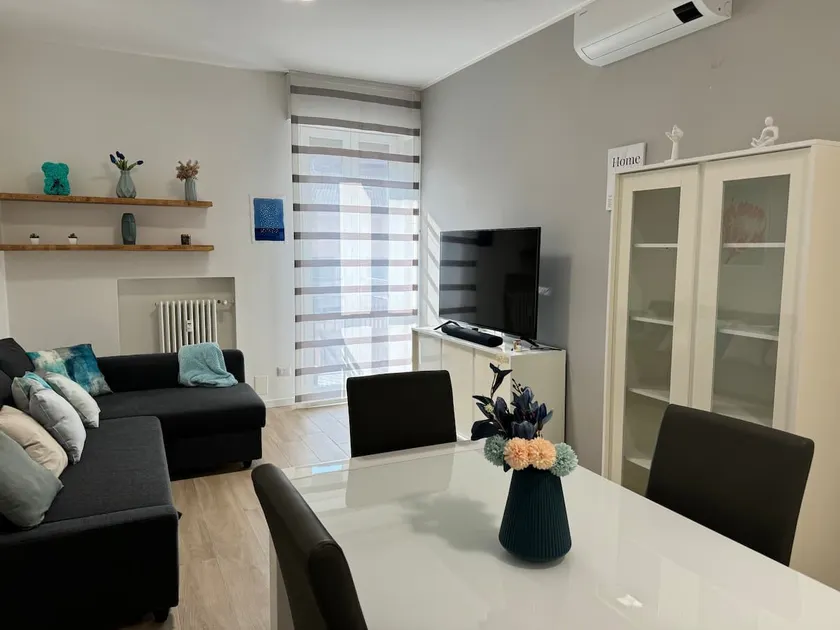 (14 min from station) Ideal stay - Image 1