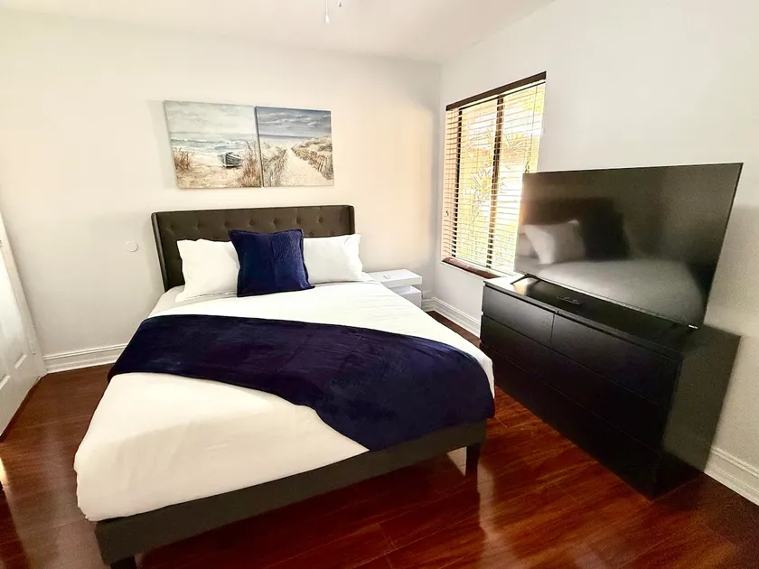 Cozy North Miami Beach Hideaway Minutes to Beach - Image 1