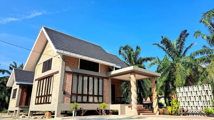 LAWAng - A Breezy Malay - Style Retreat at Ijok - Image 1
