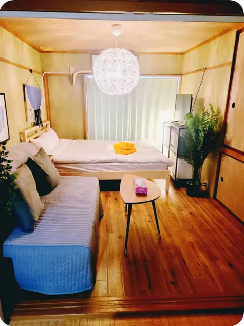 Shin-Okubo house - Image 1