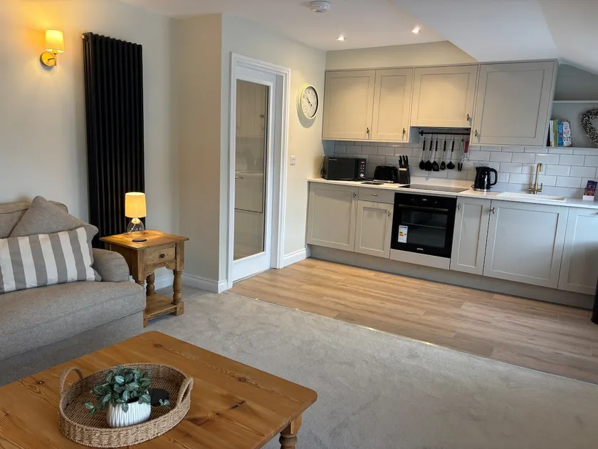 Apartment 1, 1 Market Street - Image 1