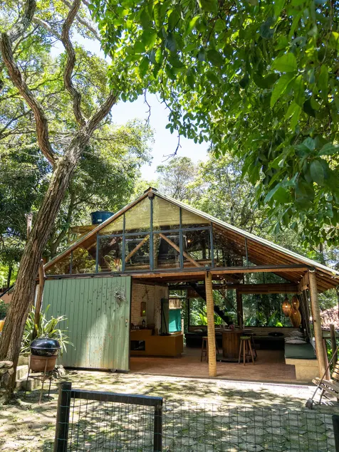 Casa Abelha in Serra Da Moeda - Image 1