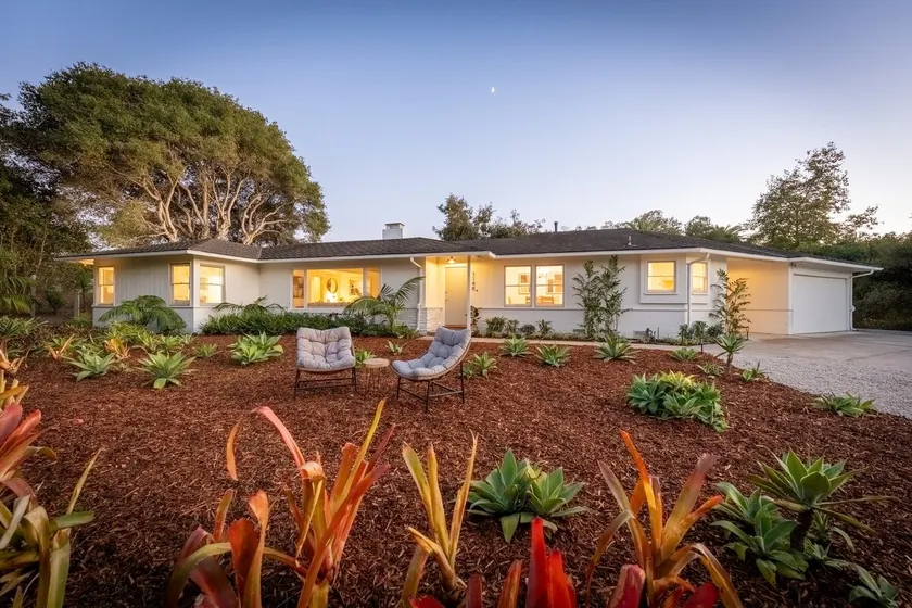 2 Acre Coastal Farmstead - Pet, RV, Horse Friendly - Image 1