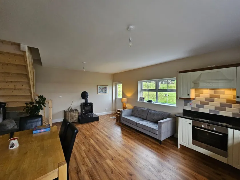lakeview Guesthouse Virginia - Image 1