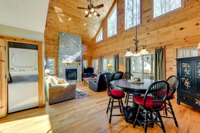 Creekside Cabin with Hot tub and Fire Pit - Image 1