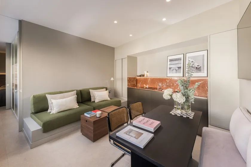 Edmond Vibes Almagro Suites - Image 1