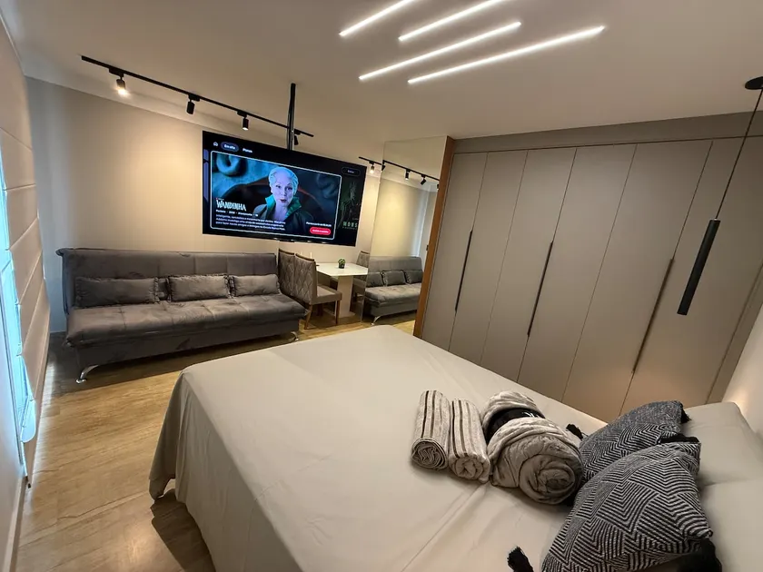 LUXURY APARTMENT in Downtown, Near GRU Airport 1 parking space. - Image 1