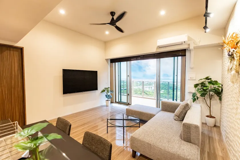 【TopFloor】Rycom Hills Forest OceanView Condominium - Image 1