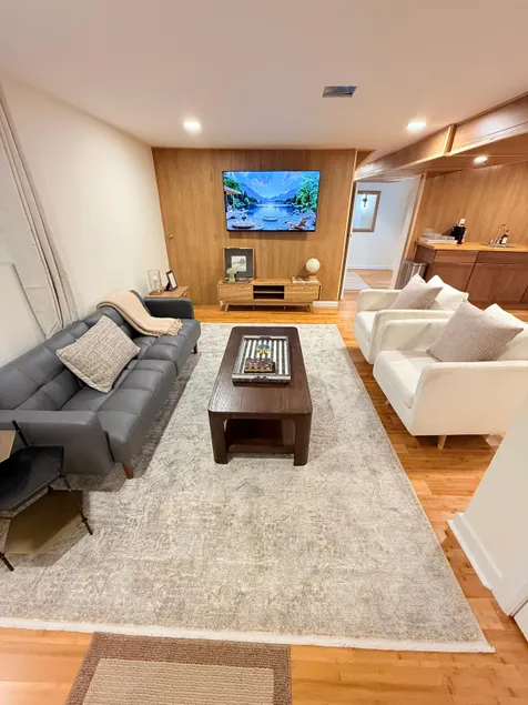 1BR Hempstead Stay | Near JFK & Hofstra - Image 1