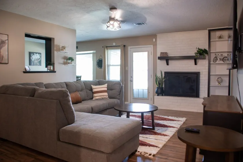 Quiet Haven Near Fort Sill - Image 1