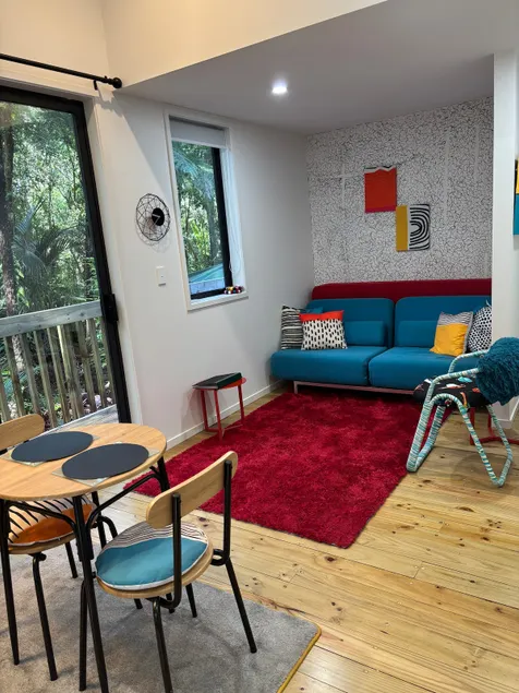 Reserved 4 U - in the bush in Titirangi - Image 1