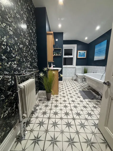 Dog friendly Victorian terrace - coast and country - Image 1
