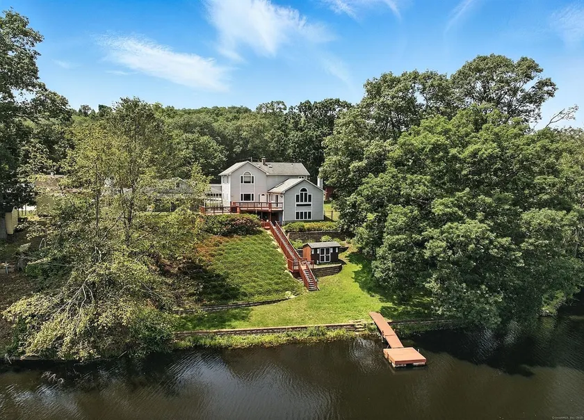 Hillside Haven - Image 1