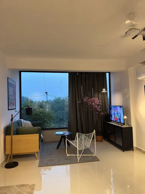 Bauhaus Studio | Near Metro | IGI Airport - Image 1