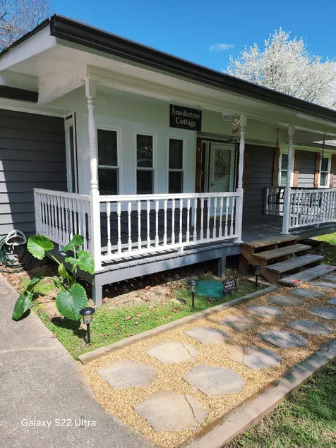 Smoketree Cottage - Image 1