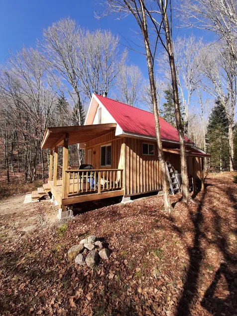 Chickadee Cabin - Image 1