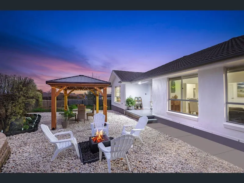 Holiday Haven in Bowral - Image 1