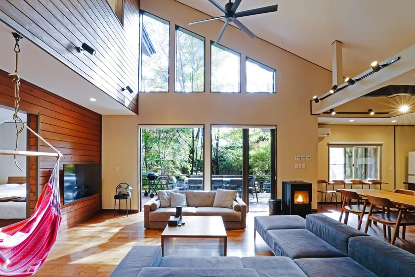 Sauna & BBQ included, a 1000 sqm rental house in the vast forest of Karuizawa - Image 1
