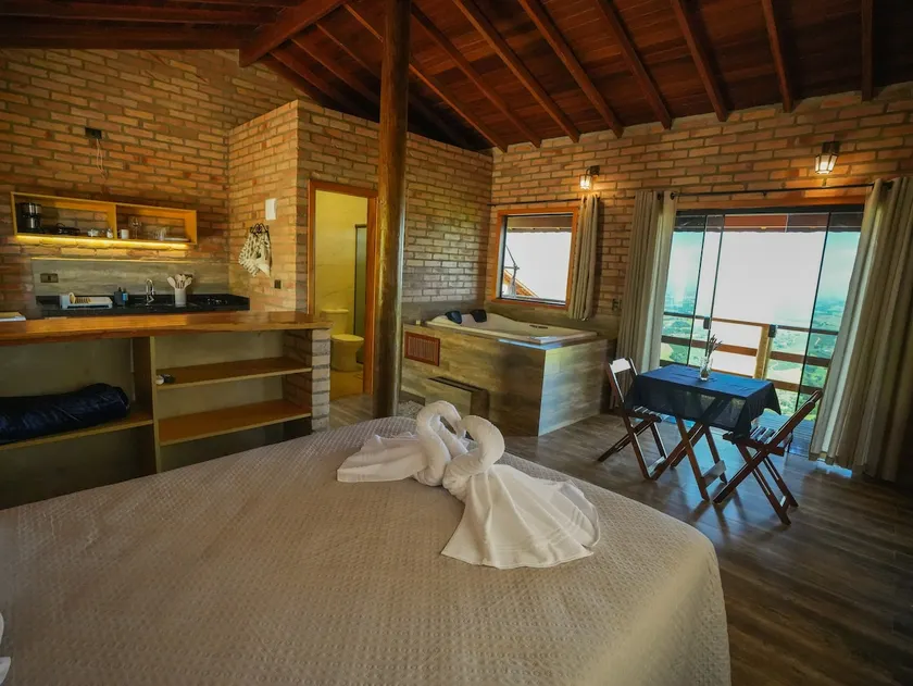 Tico-Tico Chalet, high on the mountain with bathtub - Image 1