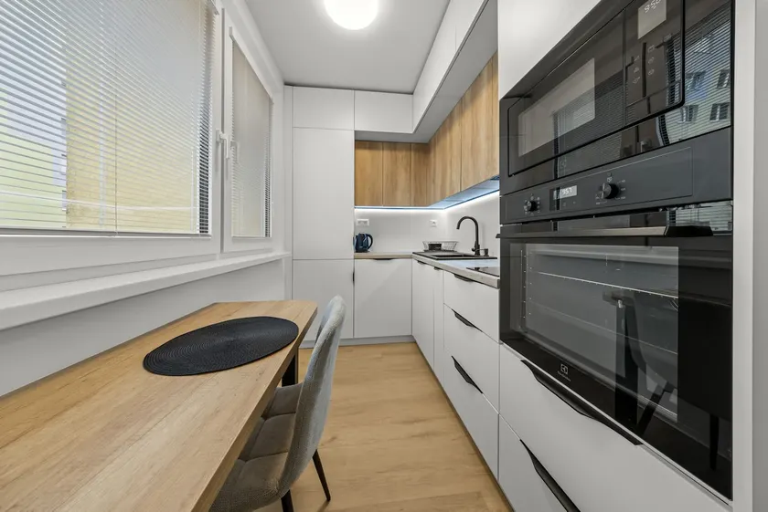 Serenity Lux Apartment - Image 1