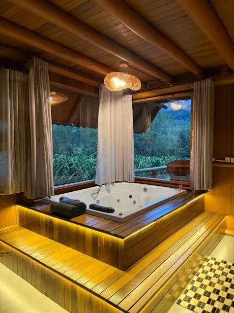 Sunflower Cabin - Image 1
