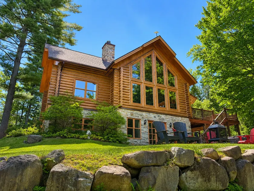 Chal'Heureux · Private spa, firepit & log cabin - Image 1