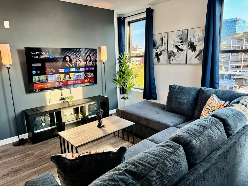 “City View Retreat Just Steps from PPL Center” - Image 1