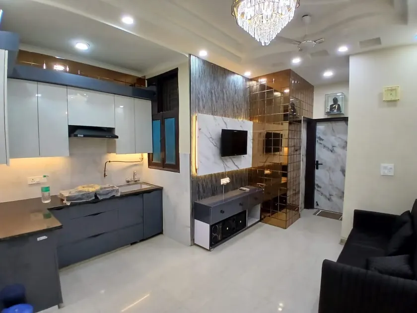 luxury 2 bhk flat ac gysear free parking kitchen - Image 1