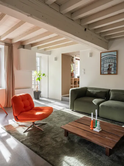 Lakeside House • 8 people • Terrace • Quiet - Image 1