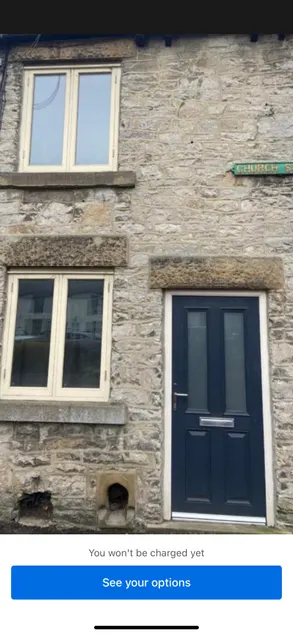2 bedroom accommodation in Tideswell, near Bakewell - Image 1