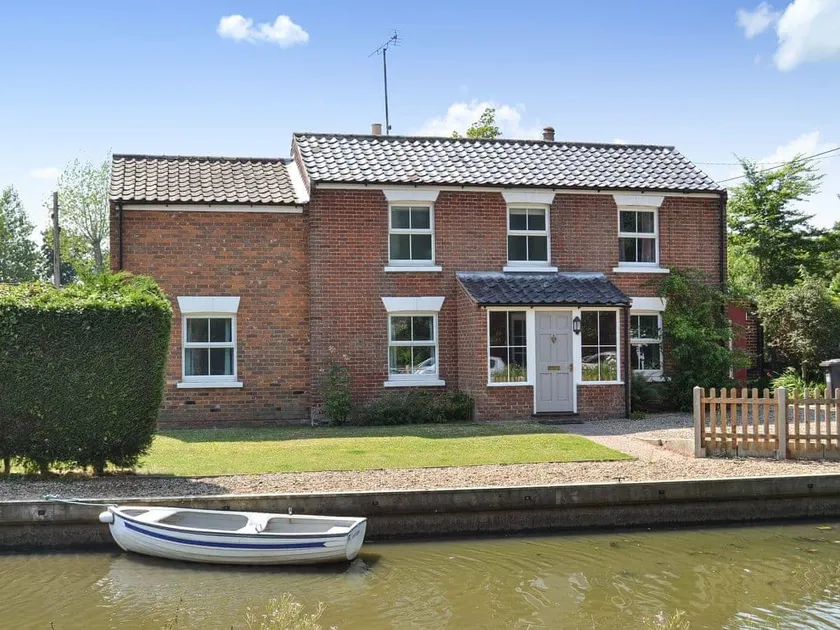 Riverside – Norfolk Broads - Image 1