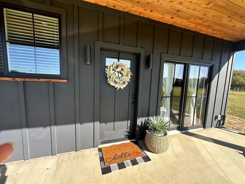 The Hallelujah House - Image 1
