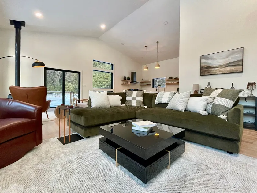 Modern Forest Retreat Near Barryville | Sleeps 8 - Image 1